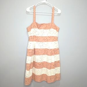 Ann Taylor LOFT Tan White Floral Eyelet Fairycore Feminine Lined Sun Dre…